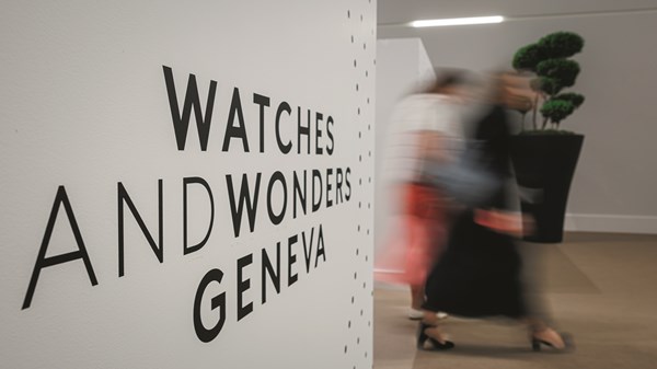 احتفاءٌ قياسيٌّ بتميز صناعة الساعات احتفاءٌ قياسيٌّ بتميز صناعة الساعات