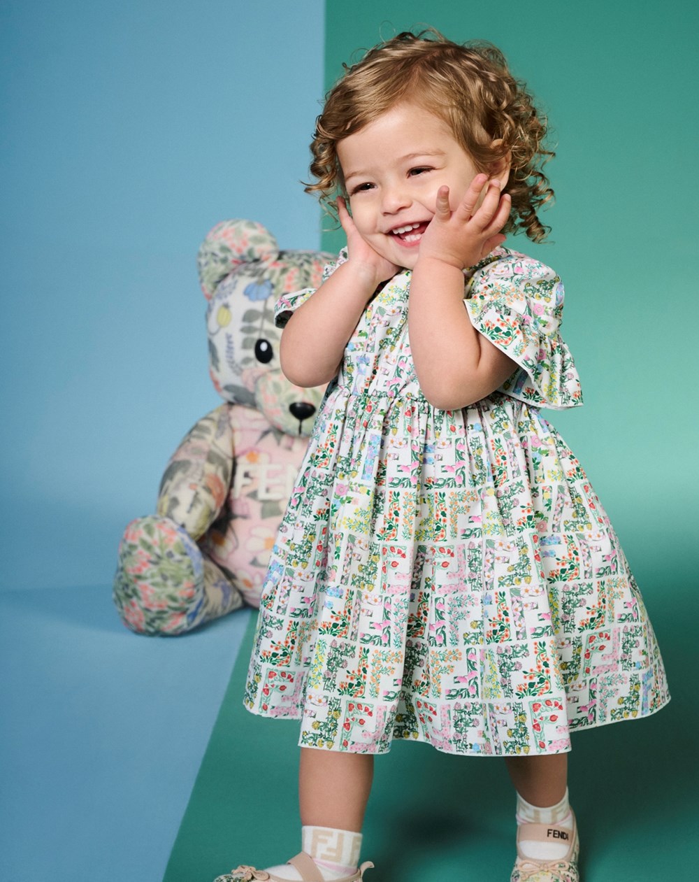 «FENDI Kids» لموسم خريف وشتاء 2025-2026.. قصّات أنيقة وخامات ناعمة