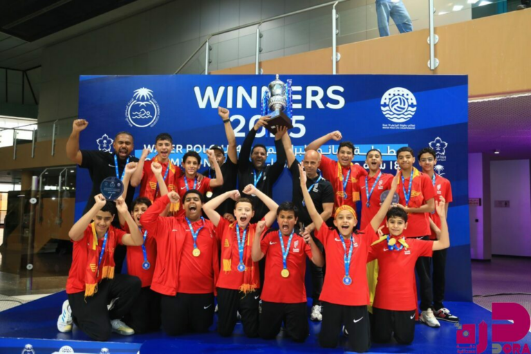 القادسية يتوج بدرع التفوق العام لفئات كرة الماء