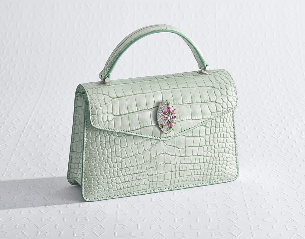 «بولغري» تزيح الستار عن مجموعة «بوليكروما».. إبداع وأناقة بقطع استثنائية