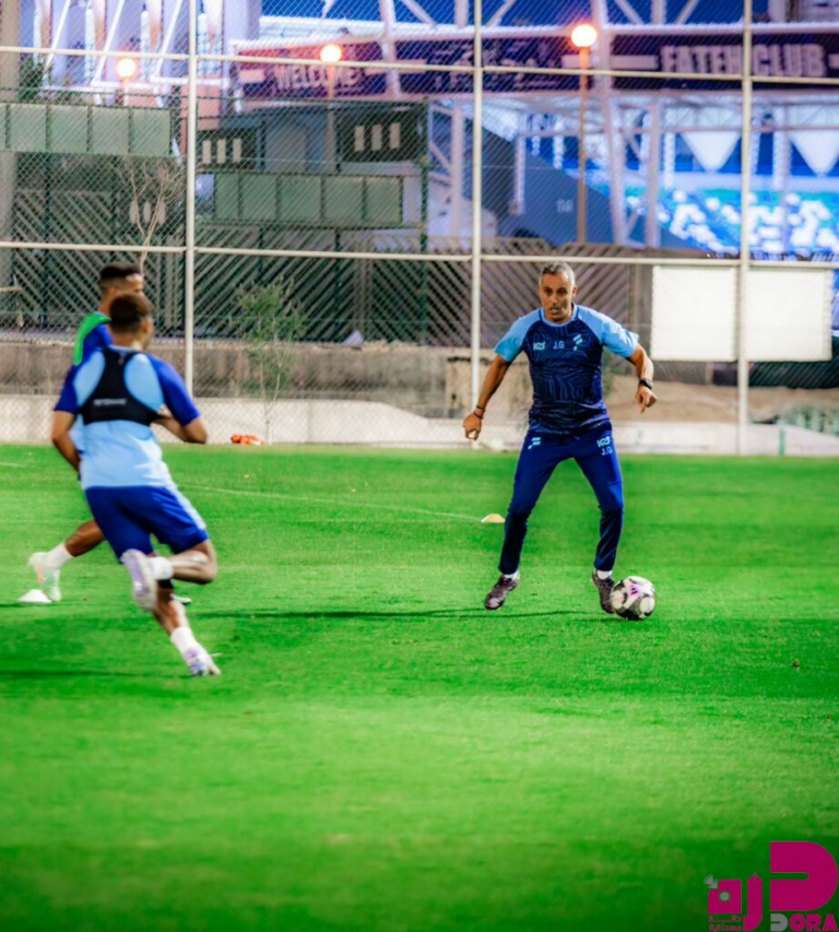 بعد عبور ضمك .. الفتح يعود للتدريبات بروح الانتصار وغدًا مؤتمر صحفي عن مواجهة النصر