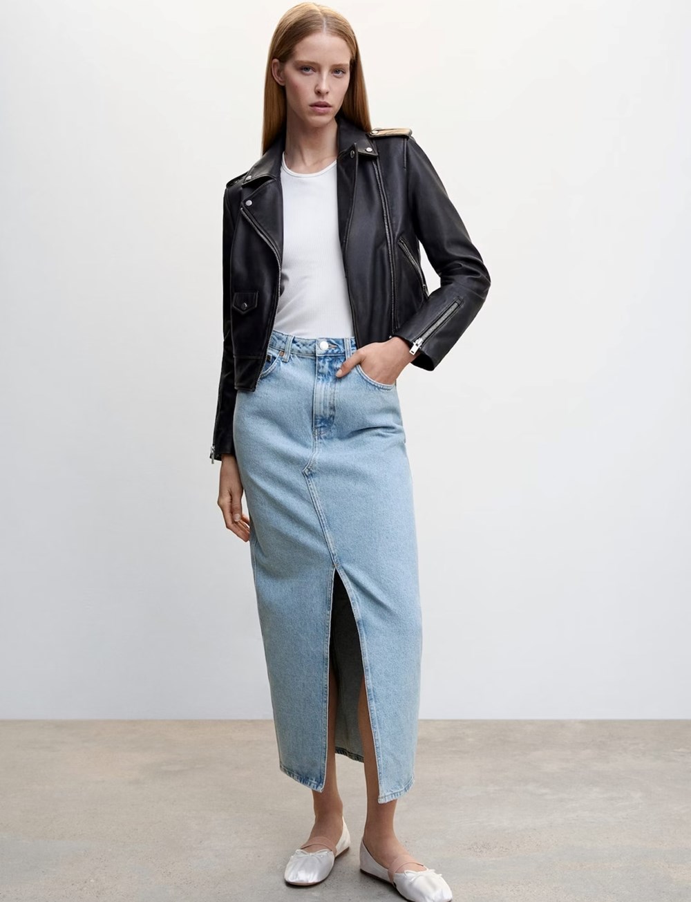 التنورة الماكسي تتربع على عرش الموضة.. إليكِ أجمل التصاميم