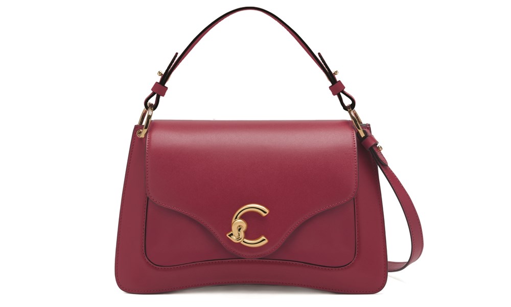 إيمانويل مازيوتا: العملية جوهر تصاميم «Coccinelle»