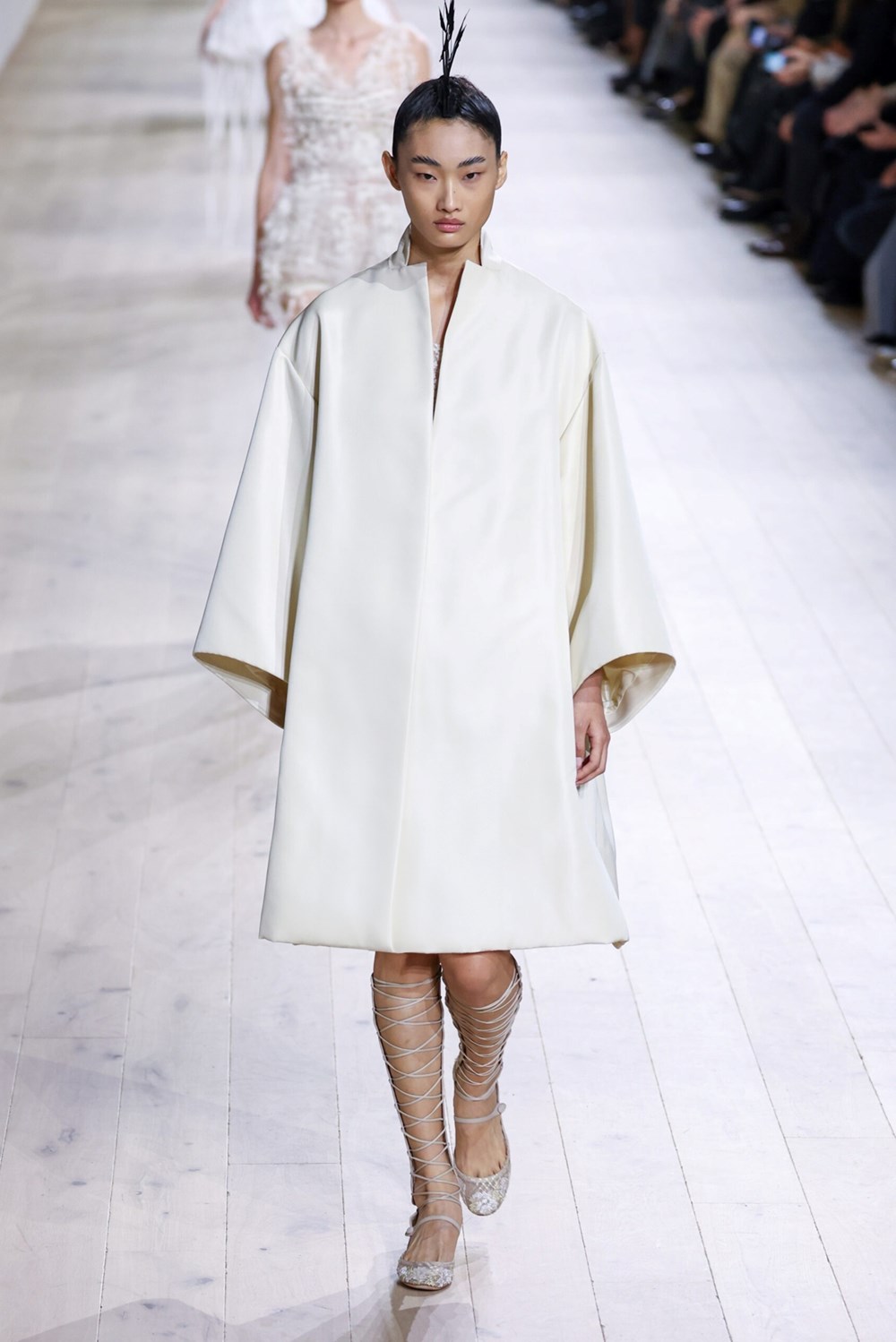 تنسيقات حالمة ورومانسية لصيف 2025