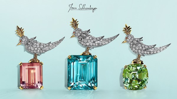 «تيفاني آند كو» تستحوذ على قطعة كونزايت نادرة.. احتفاءً بـ60 عاماً من «بيرد أون أ روك» «تيفاني آند كو» تستحوذ على قطعة كونزايت نادرة.. احتفاءً بـ60 عاماً من «بيرد أون أ روك»