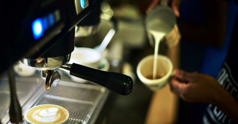 لمن تجاوز الستين.. عليك بشرب 4 أكواب من القهوة يوميا