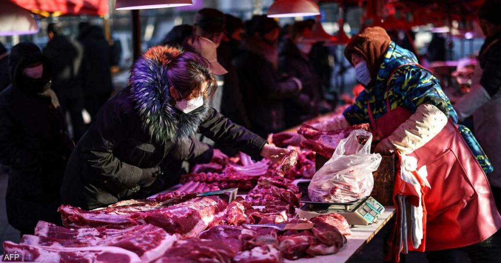 التضخم في الصين يهبط للشهر الرابع على التوالي