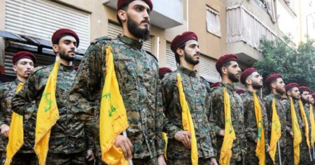 الجيش الإسرائيلي يعلن قتل قيادي في "حزب الله" جنوبي لبنان