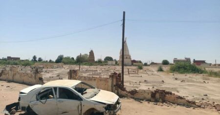 في الخرطوم.. المقابر تتمدد في الشوارع مع ارتفاع عدد الوفيات