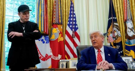 بعدما وصفه ترامب بـ"المجنون".. إيلون ماسك يدعم مساءلة الرئيس