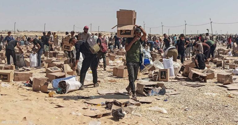 بتعليمات جديدة.. استئناف توزيع المساعدات في غزة الأحد