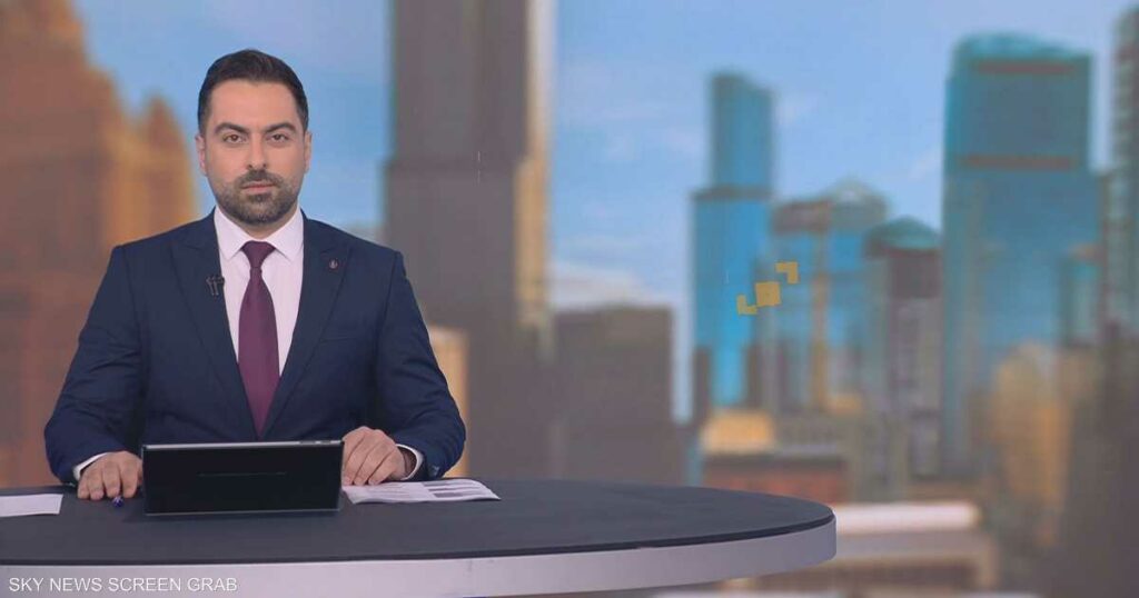 الروبل الروسي يتربع على عرش العملات في 2025