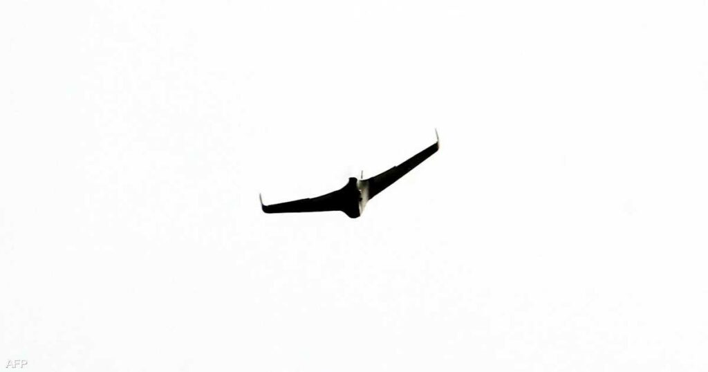 تقرير: حزب الله يحول استراتيجيته من الصواريخ إلى المسيرات