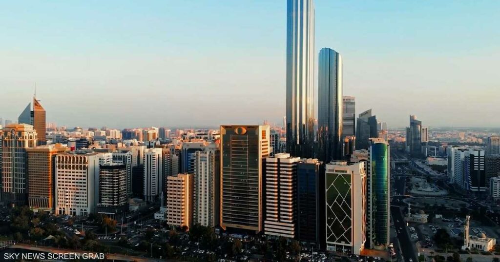 نمو مطرد للقطاع الخاص غير النفطي في الإمارات خلال يونيو