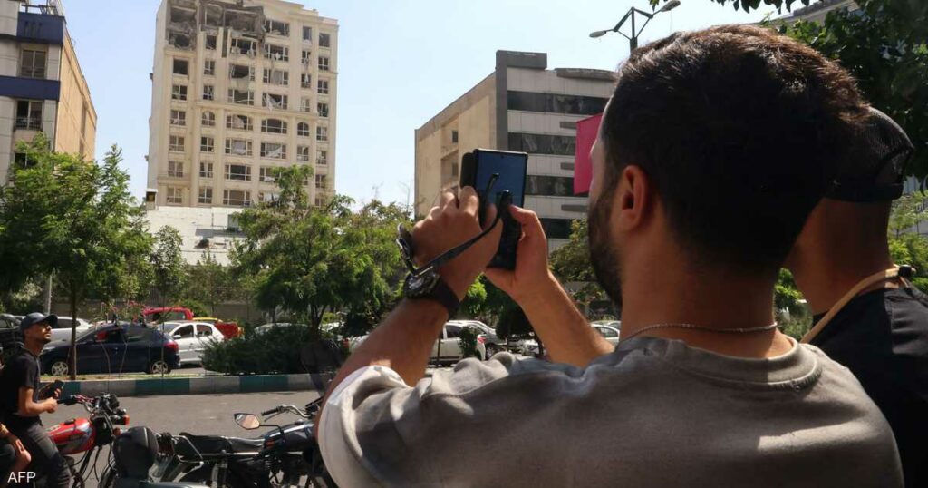 الشرطة الإيرانية تصدر تعليمات: هكذا تعرف "منازل الجواسيس"