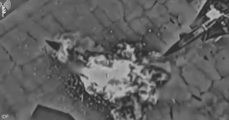 فيديو.. لحظة تدمير إسرائيل مقاتلات "إف-14" بمطار في طهران