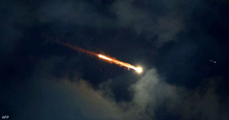 مسؤول إيراني: ابتعدنا عن "الصواريخ العشوائية" وأهدافنا دقيقة