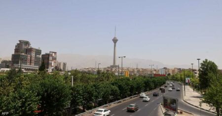 انتشار أمني واسع .. ماذا يحدث في إيران بعد وقف الحرب؟