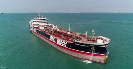 لغز انفجار ناقلات النفط في البحر المتوسط.. لغم لاصق وتكهنات