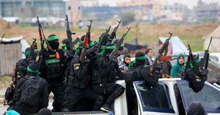 تحسن ملحوظ.. أول تعليق إسرائيلي على رد حماس بشأن مفاوضات غزة