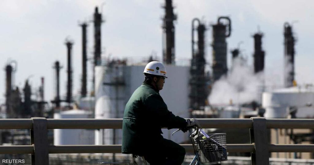 انكماش الطلب على الآلات في اليابان بنسبة 0.6% خلال مايو