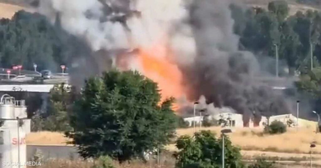 فيديو.. سحابة سامة قرب مدريد وتحذير من مغادرة المنازل