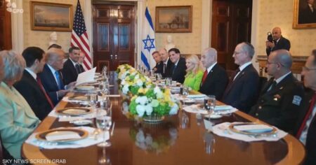 بالحقائق.. هل يمكن لترامب الفوز بجائزة نوبل للسلام؟