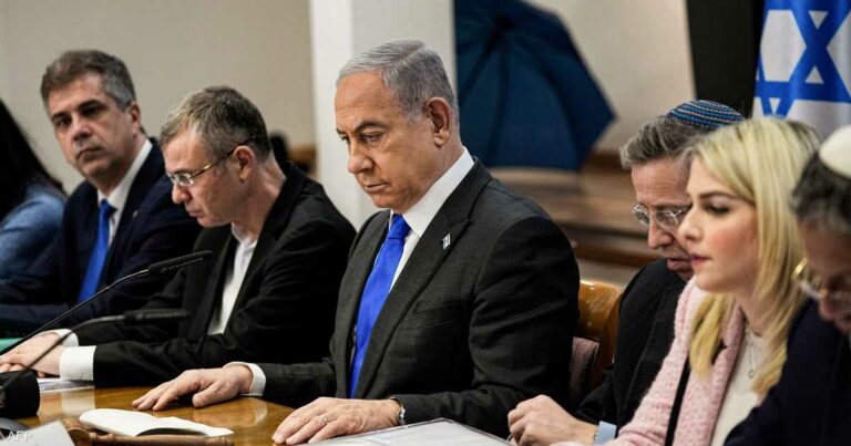 تفاصيل اجتماع الأحد.. نتنياهو غاضب من "خطة رفح" ويطلب بديلا