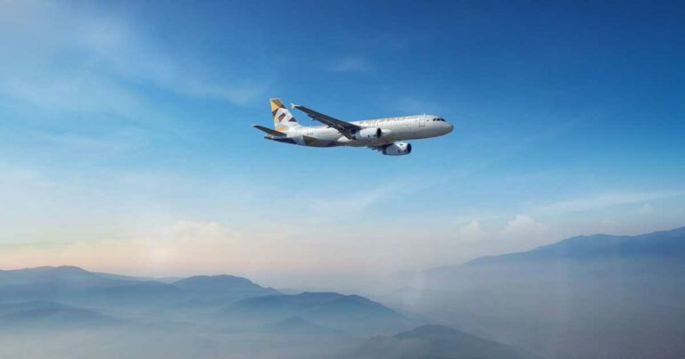 من أبوظبي.. الاتحاد للطيران تُعلن عن سبع وجهات جديدة