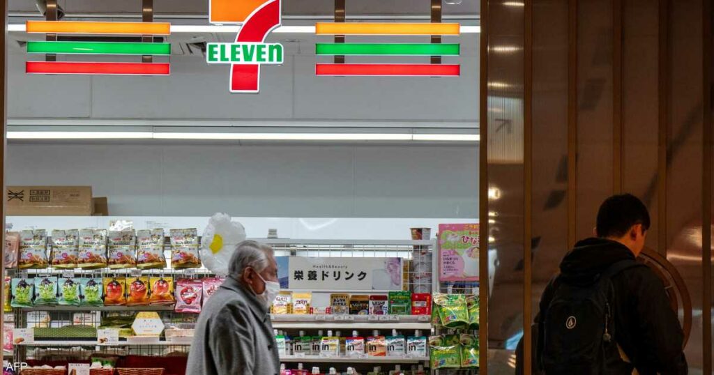 كوش-تار الكندية تتراجع عن صفقة شراء "سفن-إليفن" اليابانية