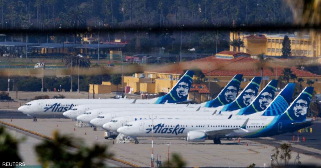 خطوط ألاسكا الجوية توقف جميع رحلاتها بسبب عطل تقني