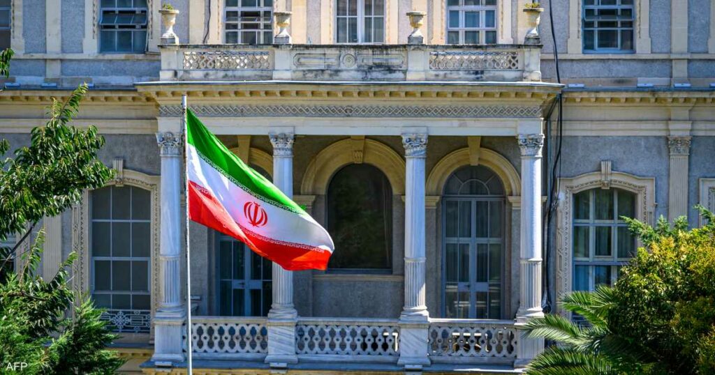 إيران: محادثات النووي ناقشت أفكارا "محددة" مع الأوروبيين