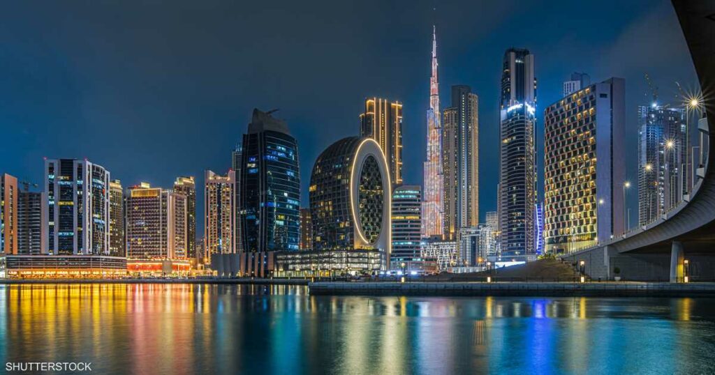 مركز دبي المالي العالمي يكشف عن أداء قياسي في النصف الأول