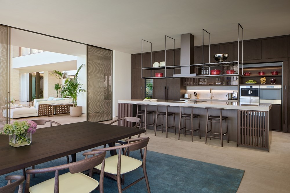 إنجاز أولى الوحدات الفاخرة في منتجع وفلل «بولغري بودروم»