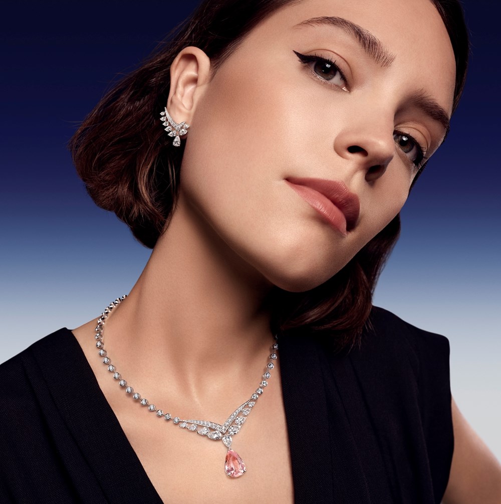 سحر «شوميه» يتجدد.. «جوزفين الراقية – توقيعات 2025» أيقونة الفخامة