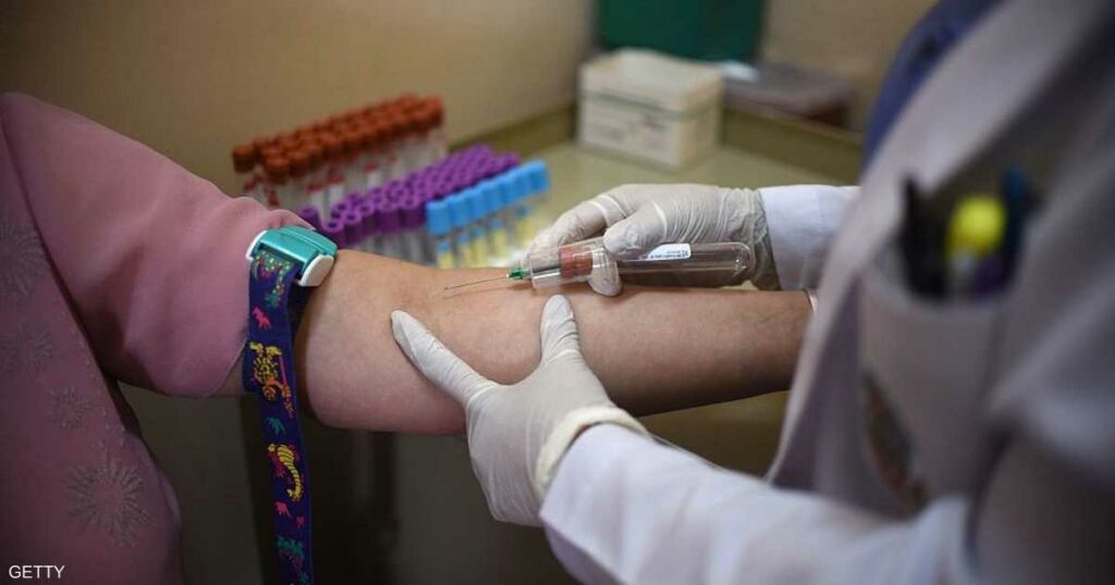 أمل جديد للنساء.. فحص دم مبكر يرصد سرطان المبيض بدقة