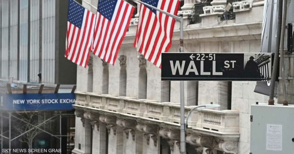 كيف تتعامل الشركات مع تداعيات رسوم ترامب الجمركية؟