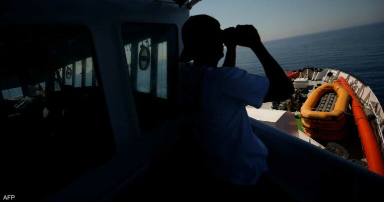 ارتفاع عدد الوفيات في غرق قارب مهاجرين قبالة اليمن