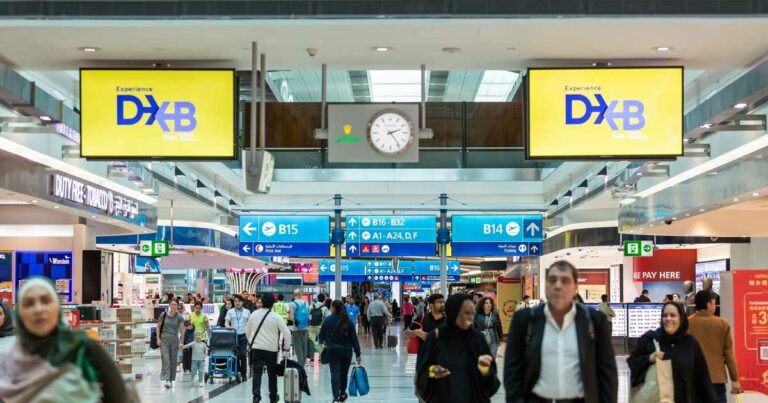 مطارات الإمارات تستقبل 75.4 مليون مسافر بالنصف الأول