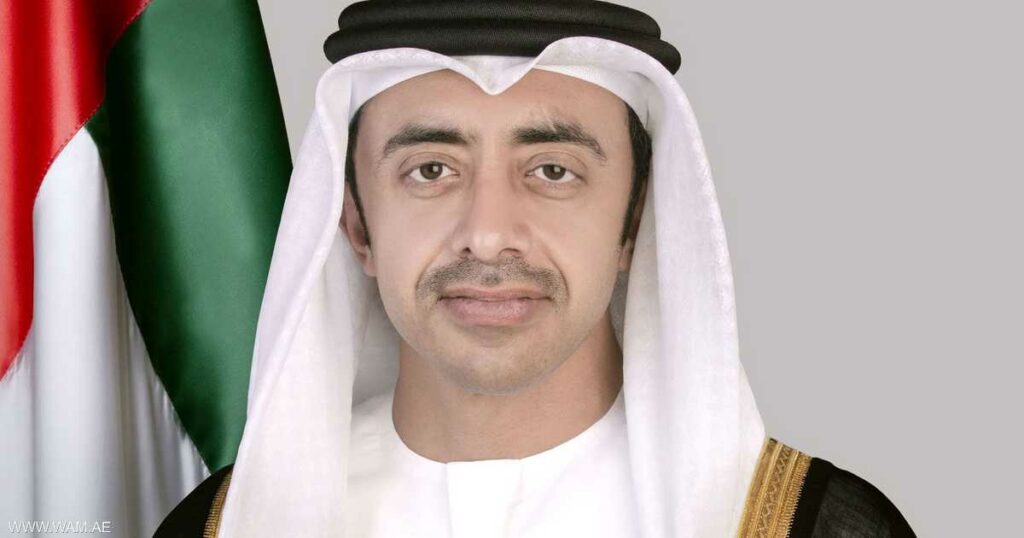 عبد الله بن زايد يرحب بعزم بلدان الاعتراف بدولة فلسطين