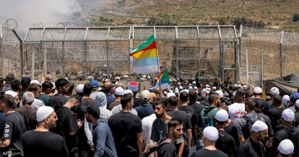 سموتريتش يدعو لإقامة ممر "فوري" بين إسرائيل والسويداء