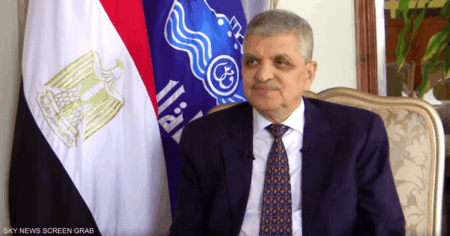 أسامة ربيع: قناة السويس عصية على المنافسة كممر ملاحي آمن