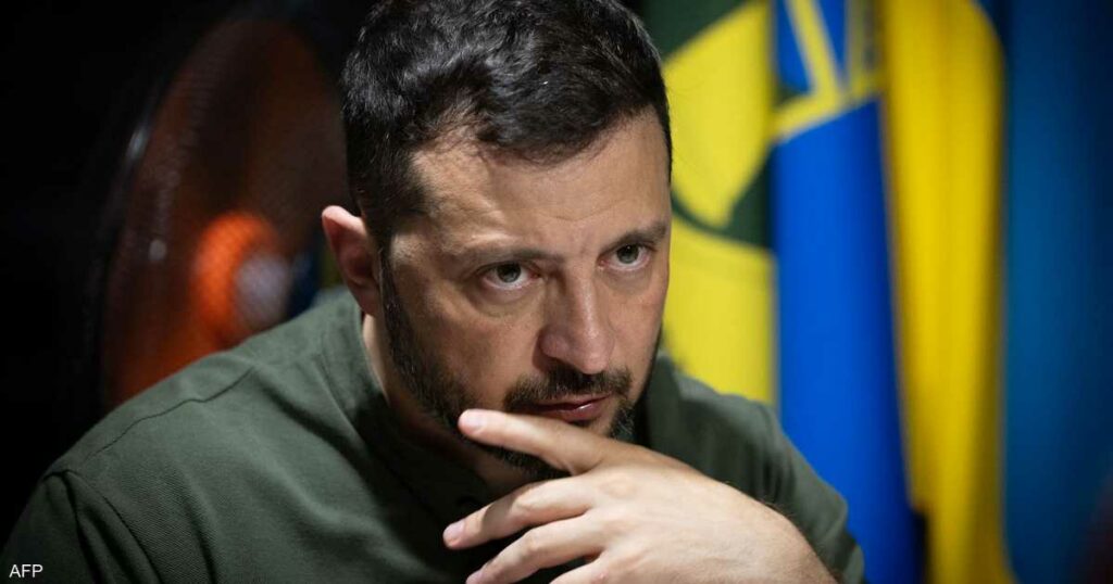 بينهم صينيون.. زيلينسكي يتهم روسيا بتجنيد "مرتزقة أجانب"