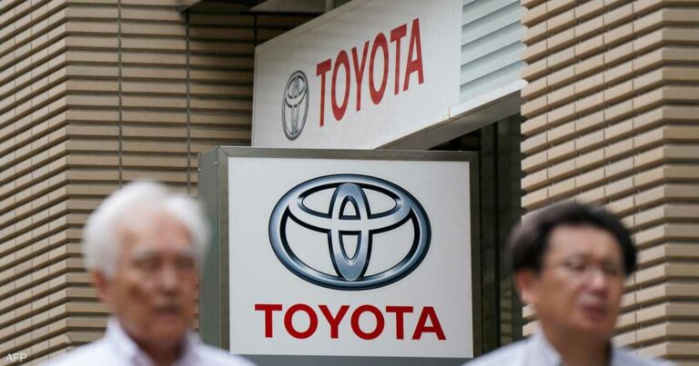 تويوتا تخفض توقعات الأرباح السنوية بسبب التعرفات الأميركية