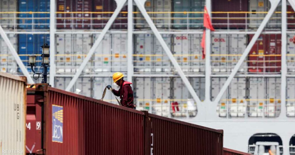 بيانات مخيبة تلقي بظلالها على الاقتصاد الصيني في يوليو