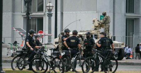 صدام "قضائي" بين واشنطن وترامب بشأن صلاحيات الشرطة