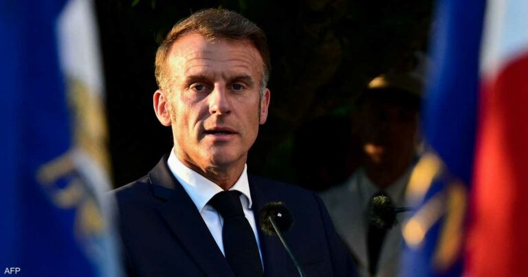 ماكرون: بوتين "لا يريد السلام" مع أوكرانيا