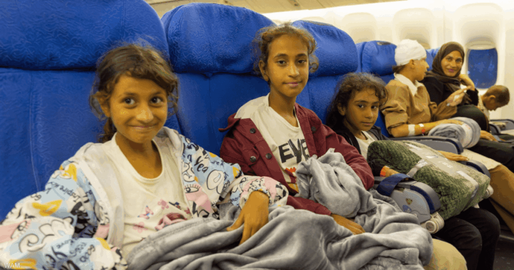 الإمارات تنفذ إخلاء طبيا عاجلا لـ155 من مصابي ومرضى غزة