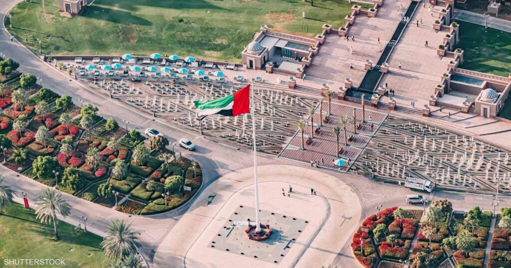 الـ AI في الخدمات الحكومية.. تجارب إماراتية مُلهمة