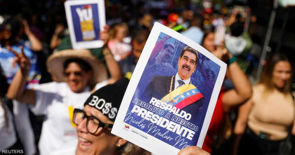 مادورو: السفن الأميركية القريبة هدفها "تغيير النظام"